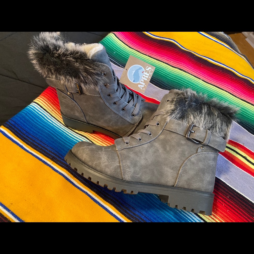 Gray Park City faux fur-lined boot